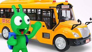 Pea Pea On The School Bus - Green Alien Pea Pea - Cartoon For Kids