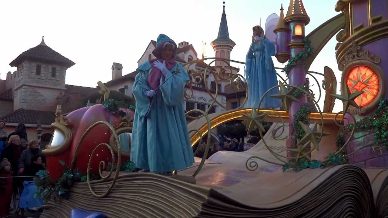 Disney's Magic on Parade at Disneyland Paris (HD)