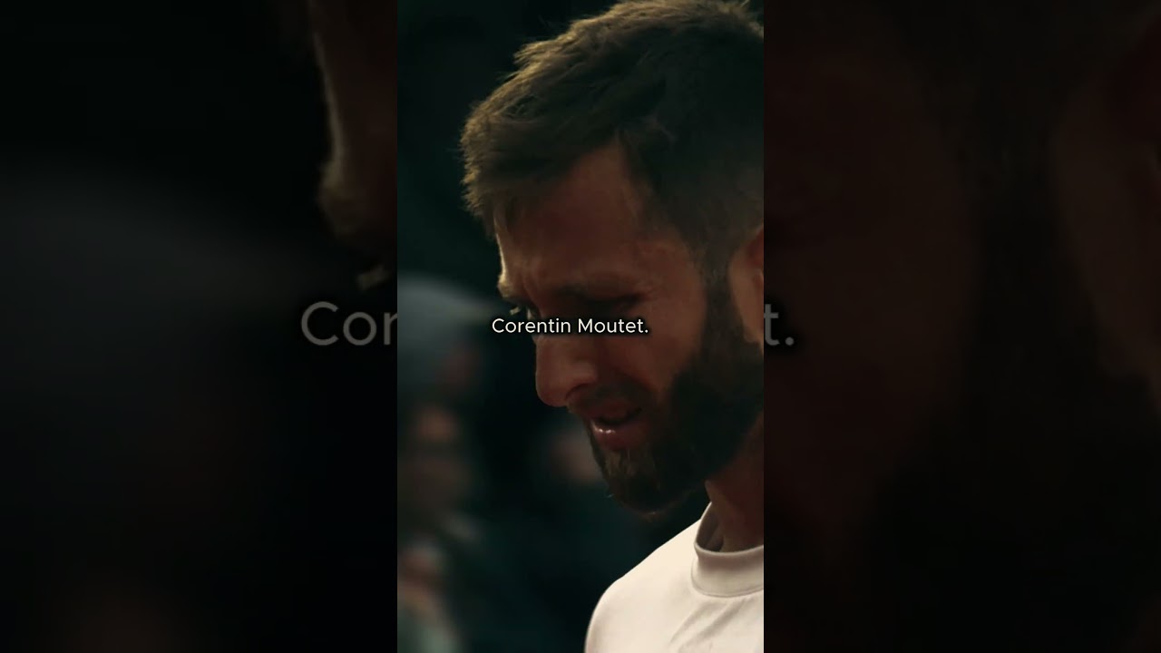 Will he perform? 😂 #RolandGarros #Sports #Moutet #edit #tennis
