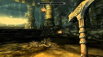The Elder Scrolls V: Skyrim gameplay