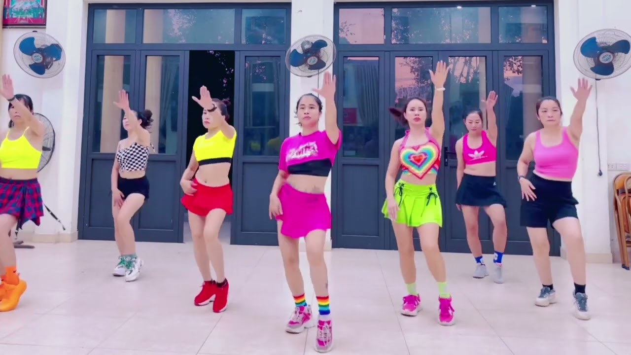 Lắc Hông Aerobic Cho Vòng Eo Thon Mảnh | Giảm Mỡ Vùng Eo.