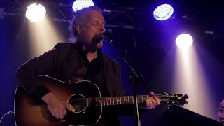 Tal Bachman at Lucky Bar: She's So High chords