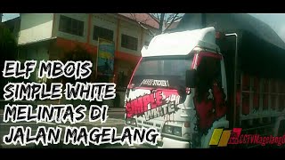 Stut Jack Elf Cakep Simple White