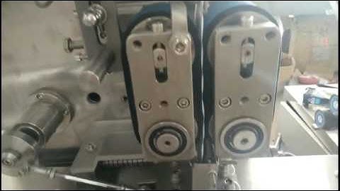 fully automatic aviation tableware feeding and packingsalt and pepper bag cut video