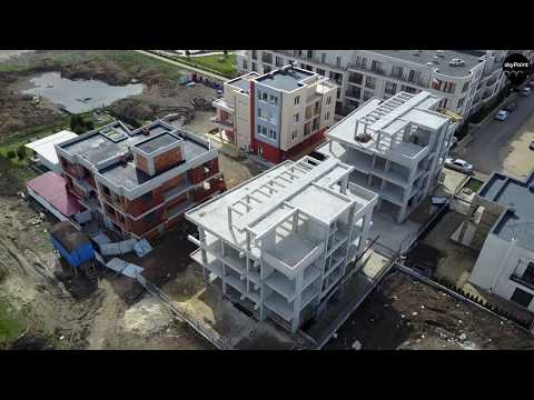 Видео: Съвременна самостоятелна жилищна сграда, скриваща пространствената сложност в Монреал, Канада