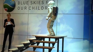 World Top 3 Robots Asimo vs NAO vs HPR 4!   YouTube