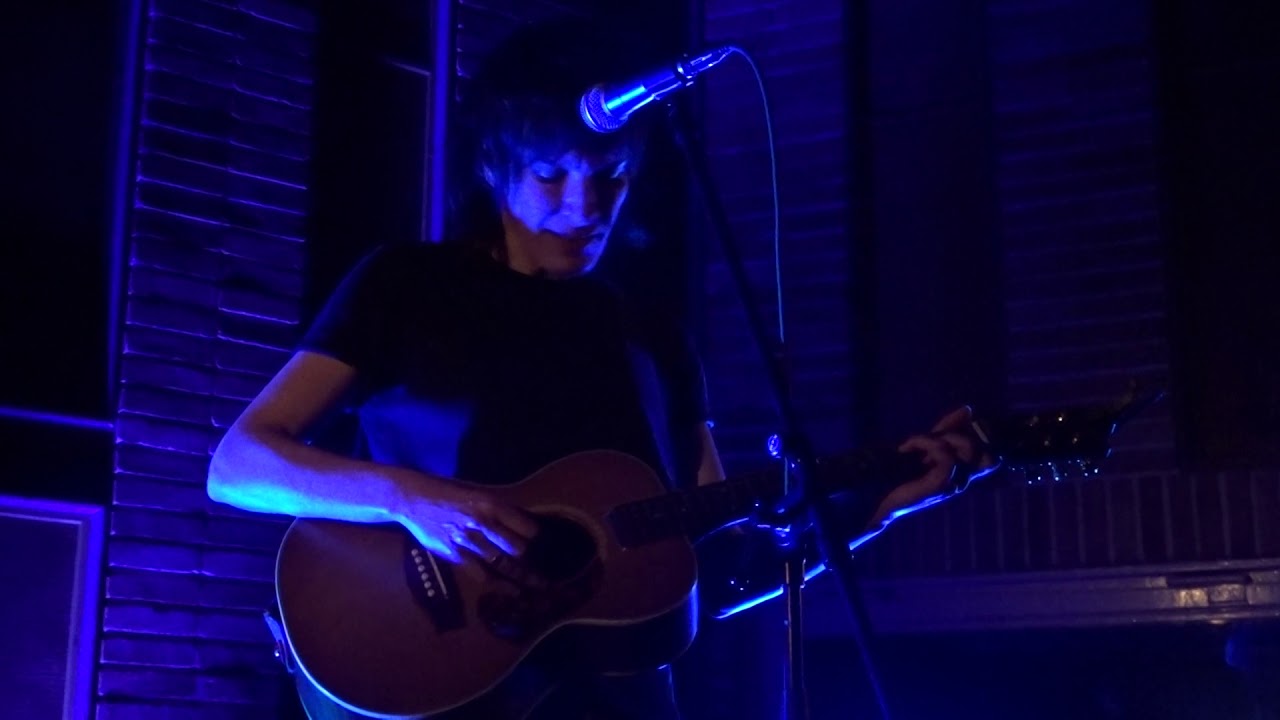 "Dark Art", Jen Cloher Berlin, Novembre 2018 YouTube