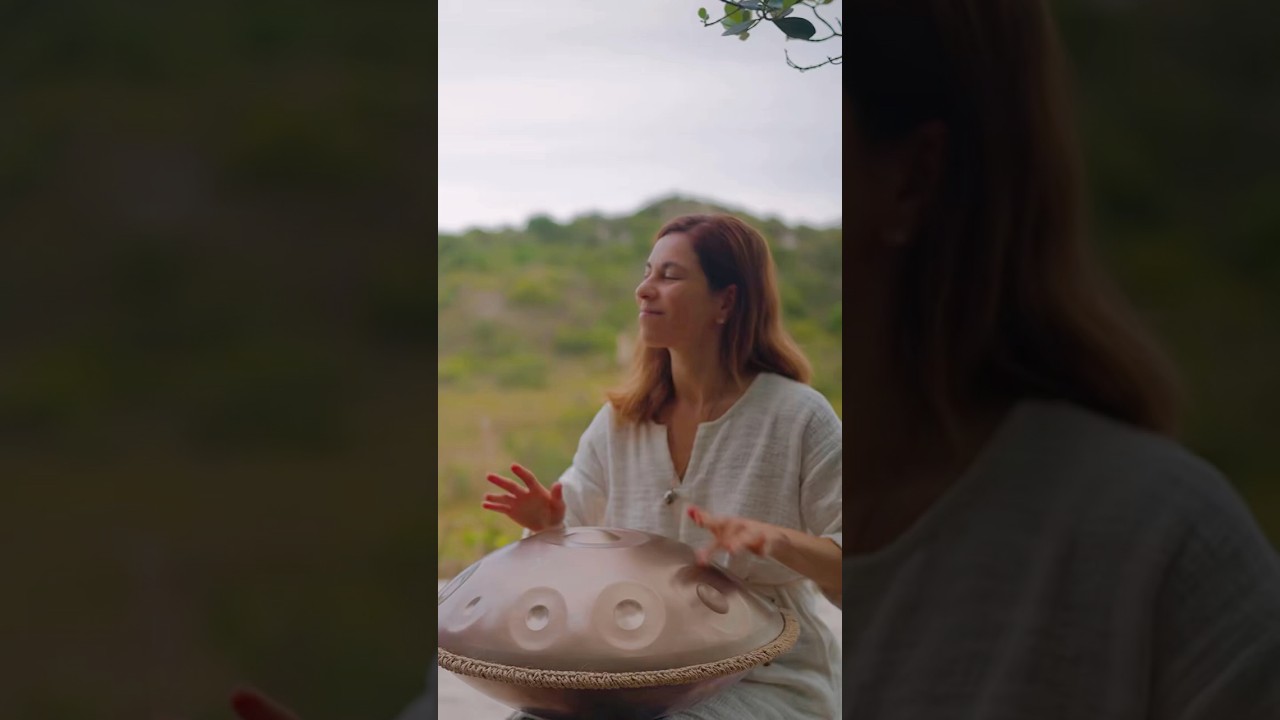 Soulful grooves | First Handpan jam with Carlo | Grace Harteming