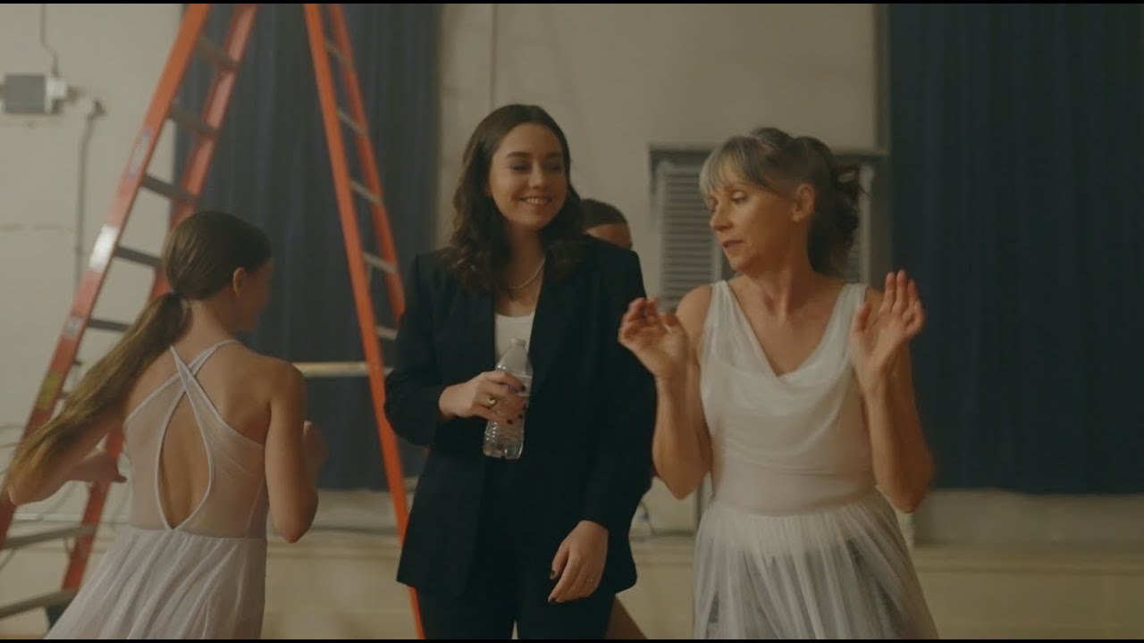 Abby Holliday - Noise (Behind the Scenes)