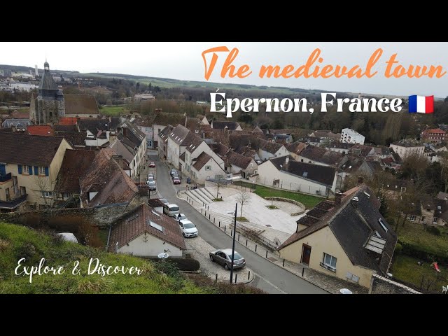 Epernon Town Centre
