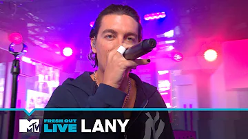 LANY Performs “XXL” | #MTVFreshOut