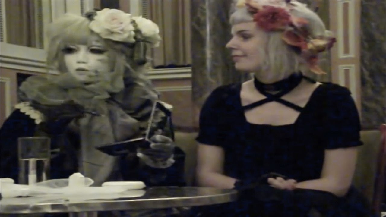 Street Fashion Europe: Enchanted - Minori Makeup Tutorial (Minori白塗りメイクチュートリアル)