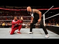 The Rock Regresa a WWE 2016 y Ataca a The New Day Español Latino