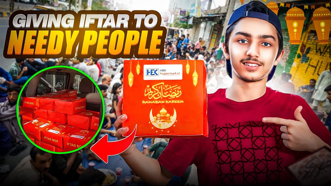 Giving Iftari to People in Need!!