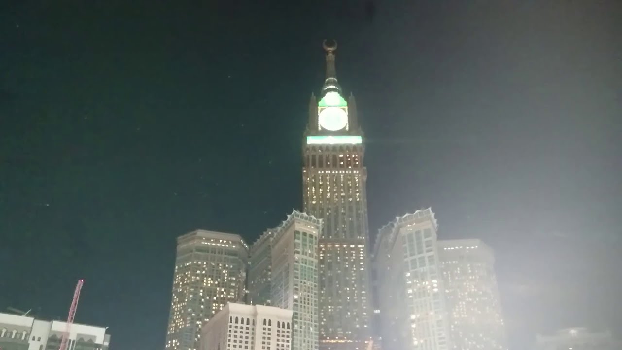 Mekka, Kaaba, at The NIGHT- between imaan and money- Saudi Arabia 8/10