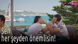 Çilek Kokusu - Sen Her Şeyden Önemlisin