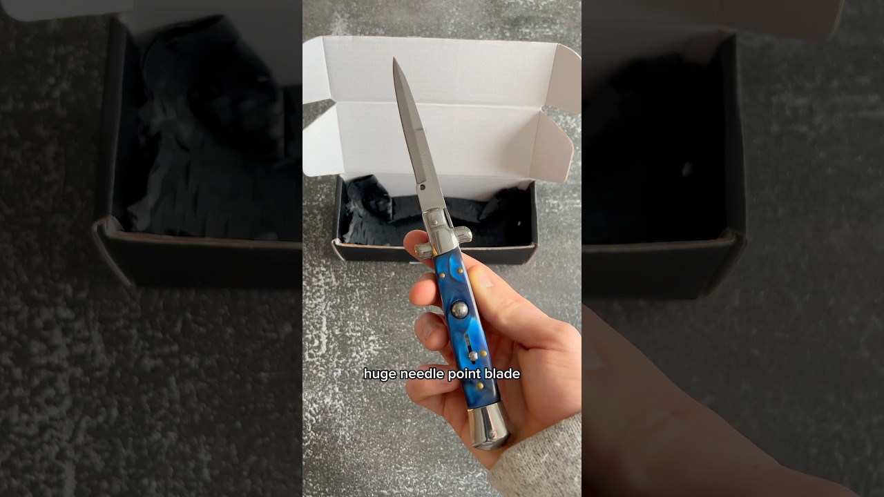 2 of the OLDEST switchblade knives ever made 😳 