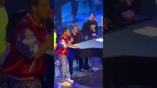 Joey McIntyre’s vocals + Jordan Knight on piano = chills 💫” I Remember When" #nkotb  #joeymacintyre