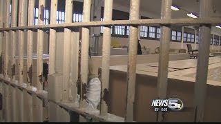 Former Holman Officers Say Most Stay Out Of Smuggling Game