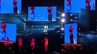 Download Lagu Janet Jackson - Runaway / live in Munich 2024 MP3 Download Lagu Janet Jackson - Runaway / live in Munich 2024 MP3