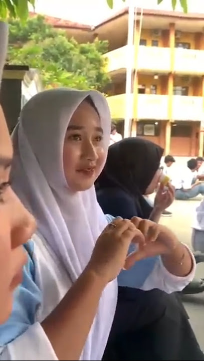 Cewek cantik Anak Sekolah Lope lope bikin baper #masasekolah #masasmk