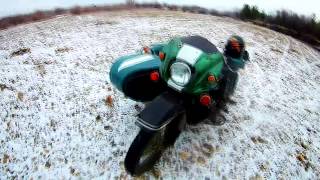 ПИ#%ДА подвеске мотоцикла УРАЛ/ ДРИФТ ОДНОЙ РУКОЙ/ Первый снег выпал УРА/ snow drift a moto Ural