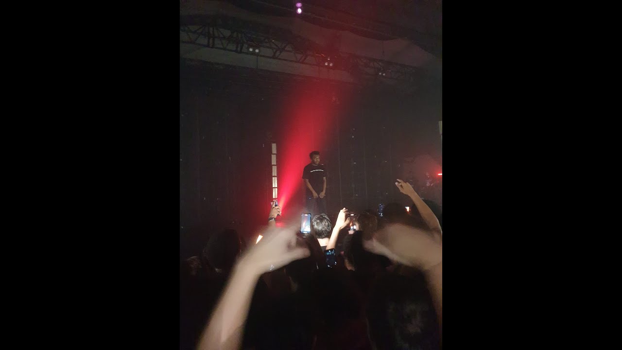 family ties baby keem / Paris concert 2022 YouTube