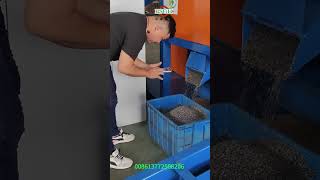 Welcome to Visit Our Factory ! Spain Client Checking How Pure Copper &amp; Plastic from Cable Shredder