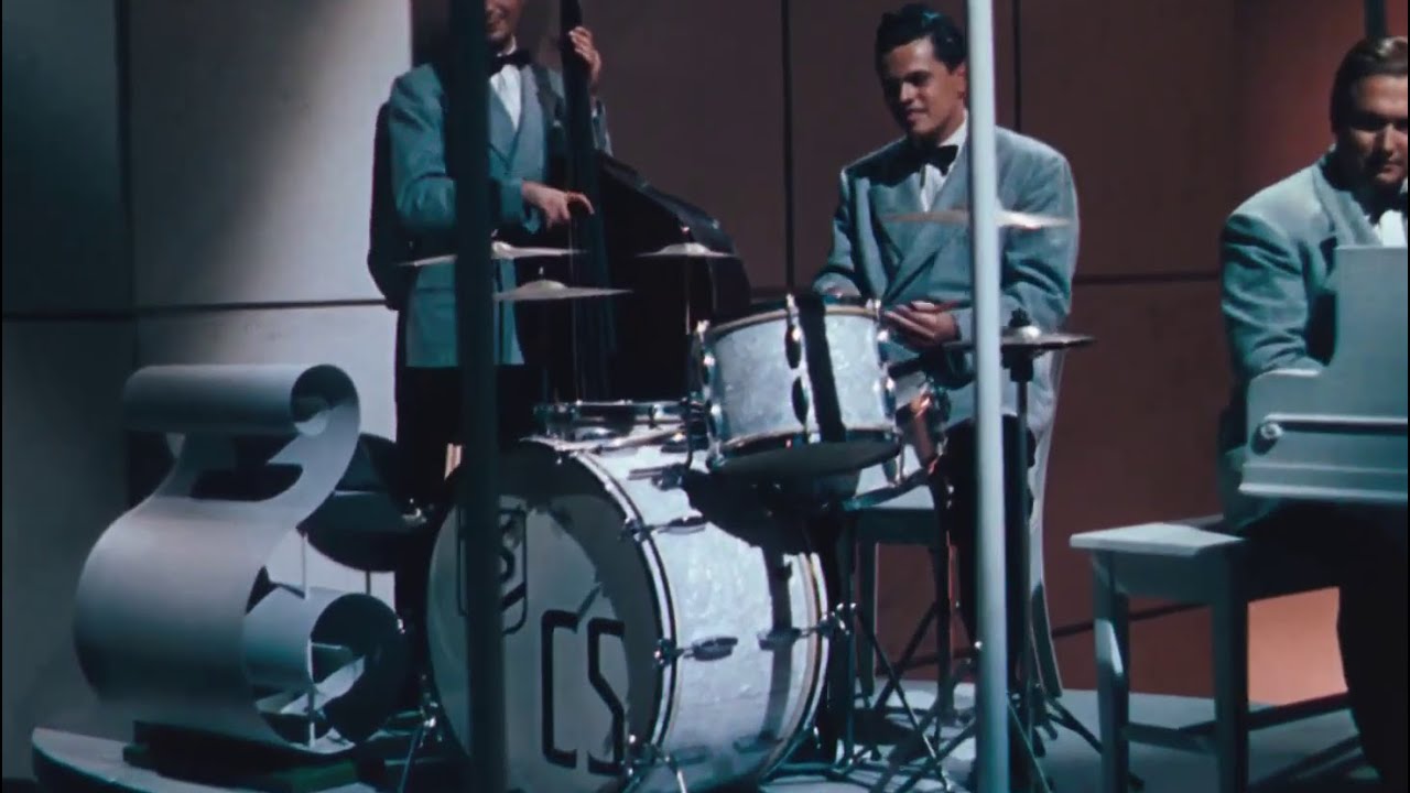 Charlie Spivak & His Orchestra 1944 "Time Alone Will Tell" Alvin Stoller, June Hutton & Stardusters