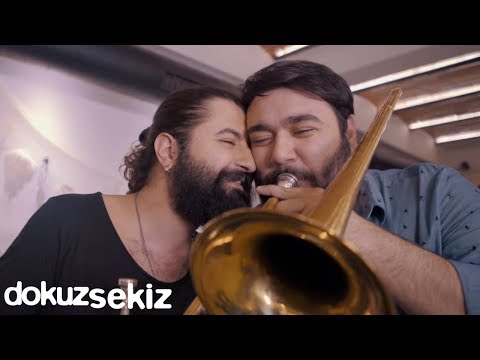 Koray Avcı - Dertliyim Bu Gece (Official Video)