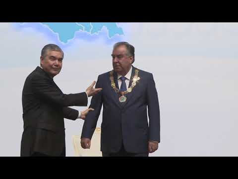 Президент Таджикистана  получил «Почетный знак глав государств Центральной Азии».