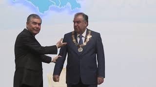 Президент Таджикистана  получил «Почетный знак глав государств Центральной Азии».