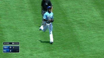 TEX@KC: Dyson slips briefly before making the catch