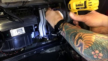 2013 2017 Cadillac SRX Factory Navigation with CarPlay and Android Auto