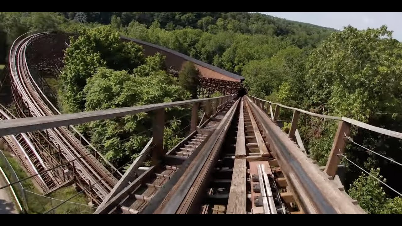 The Beast Front Row POV | World's LONGEST Wooden Roller Coaster! | Kings Island