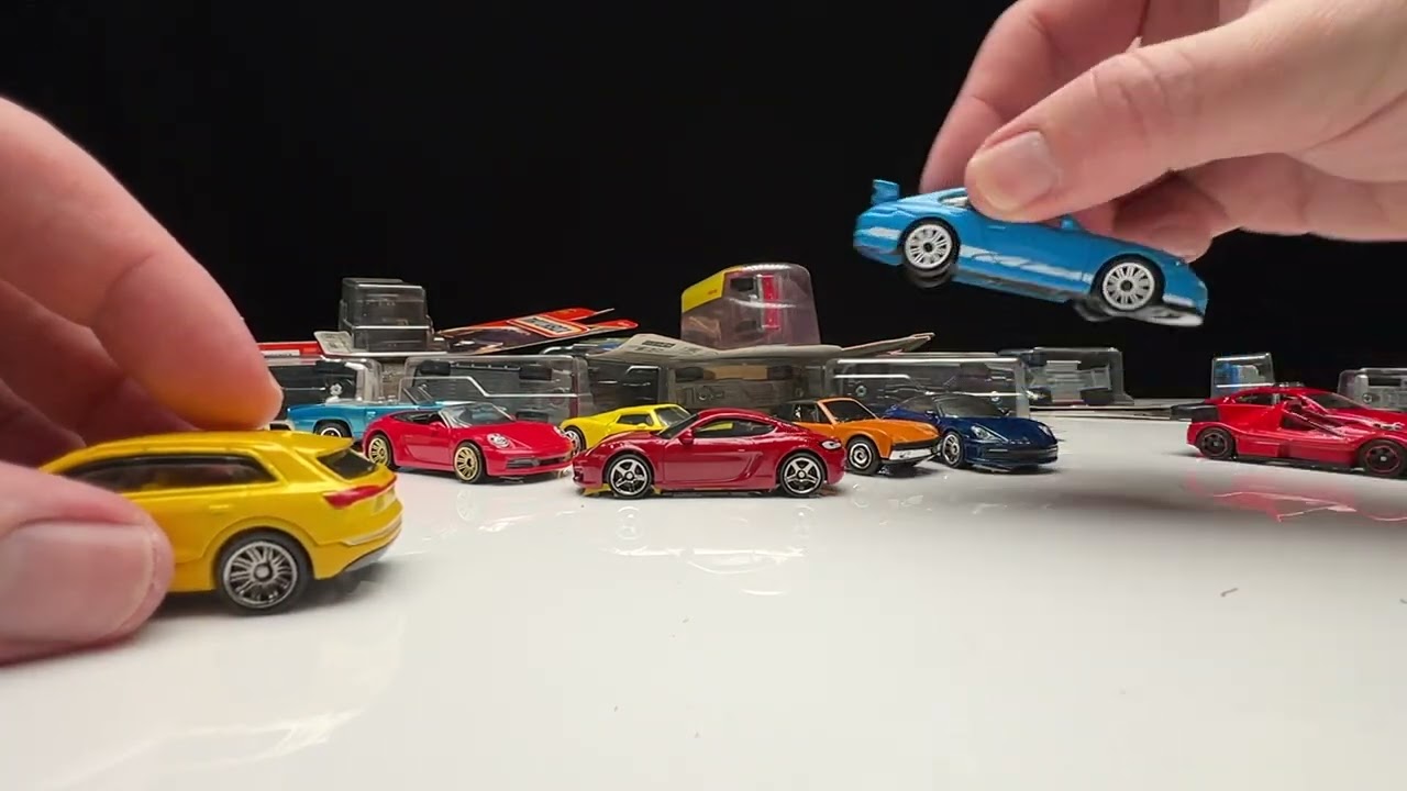 Открываем гору спичечных коробков! Porsche, грузовики, запчасти и многое другое