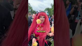 Aynı Anda Üç Elmayı Yemesi Herkesi Şoke Etti