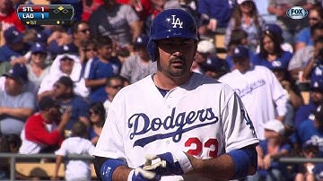 STL@LAD: Adrian laces run-scoring double in first