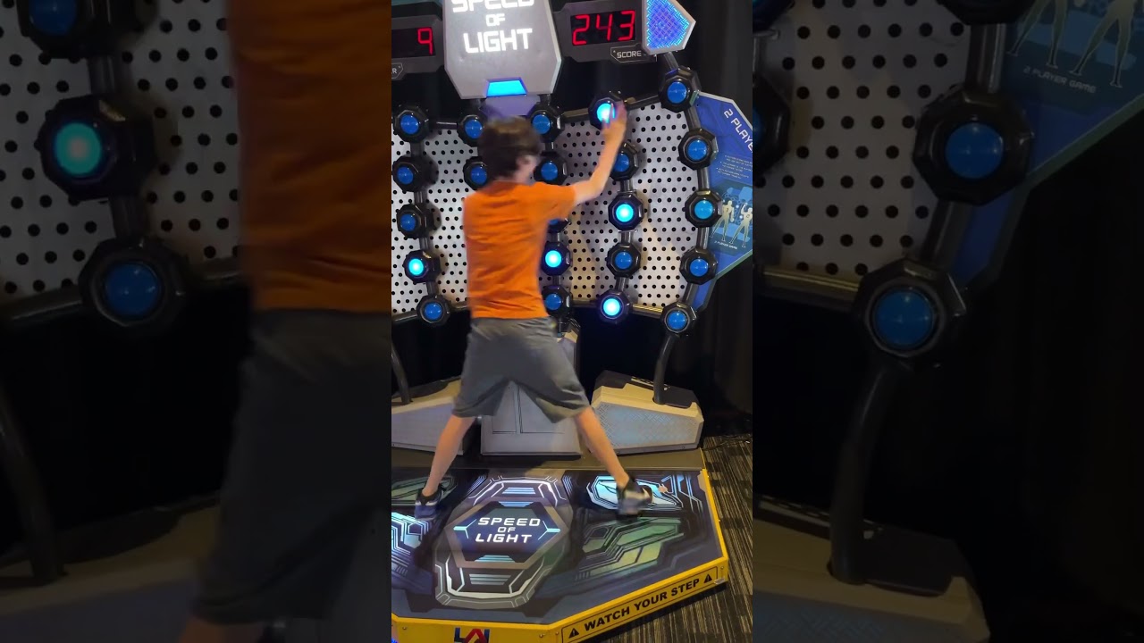 Speed Of Light #arcade #arcadegames #newvideo #bigwin #jackpot #shorts #clawmachine