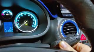 Opel Corsa D Auto Far Yağmur Özelliğini Nasıl Çalışır
