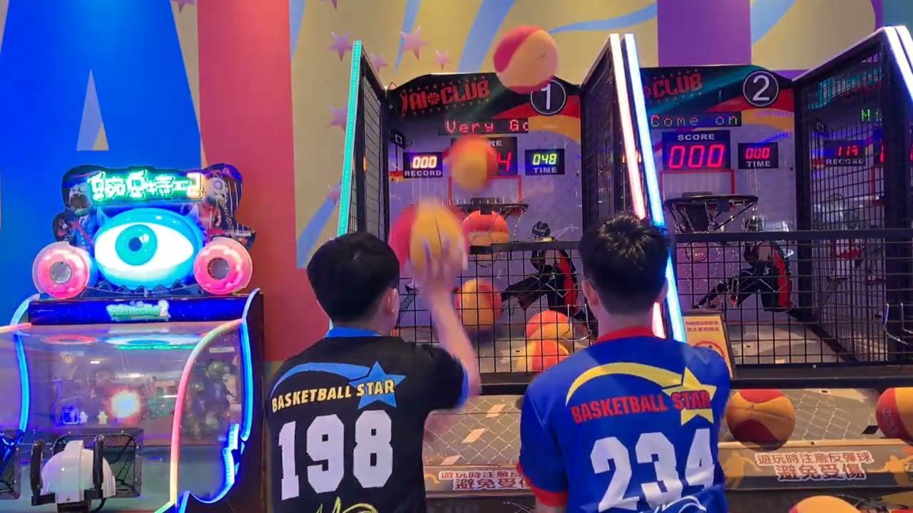 第一次和@no.198ai 雙打AI投籃機9顆球首場就破1200？