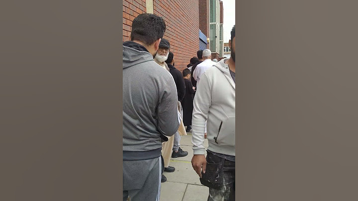Waiting for Namaz e Jummah in London