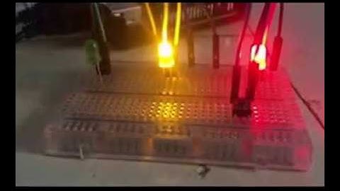 Traffic Light LED Raspberry Pi
