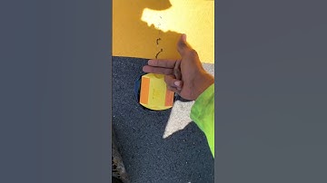 How do road studs and solar reflectors work #shorts