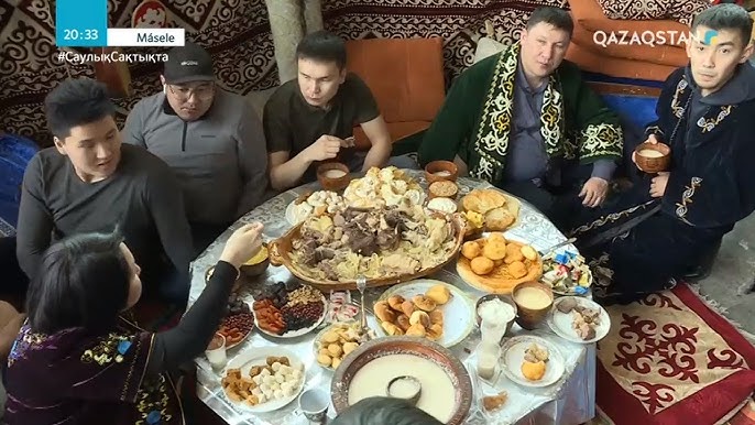 Порно жігіт бір қыздан жалықты Орыс баласы желіде анасымен жыныстық қатынасқа түскен