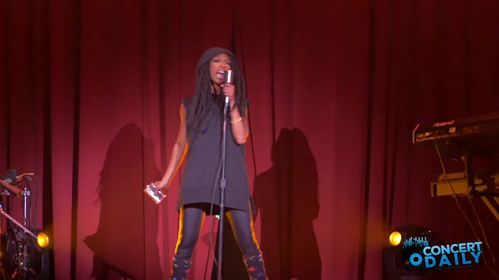 Brandy performs "Beggin & Pleadin" live at the Fil...