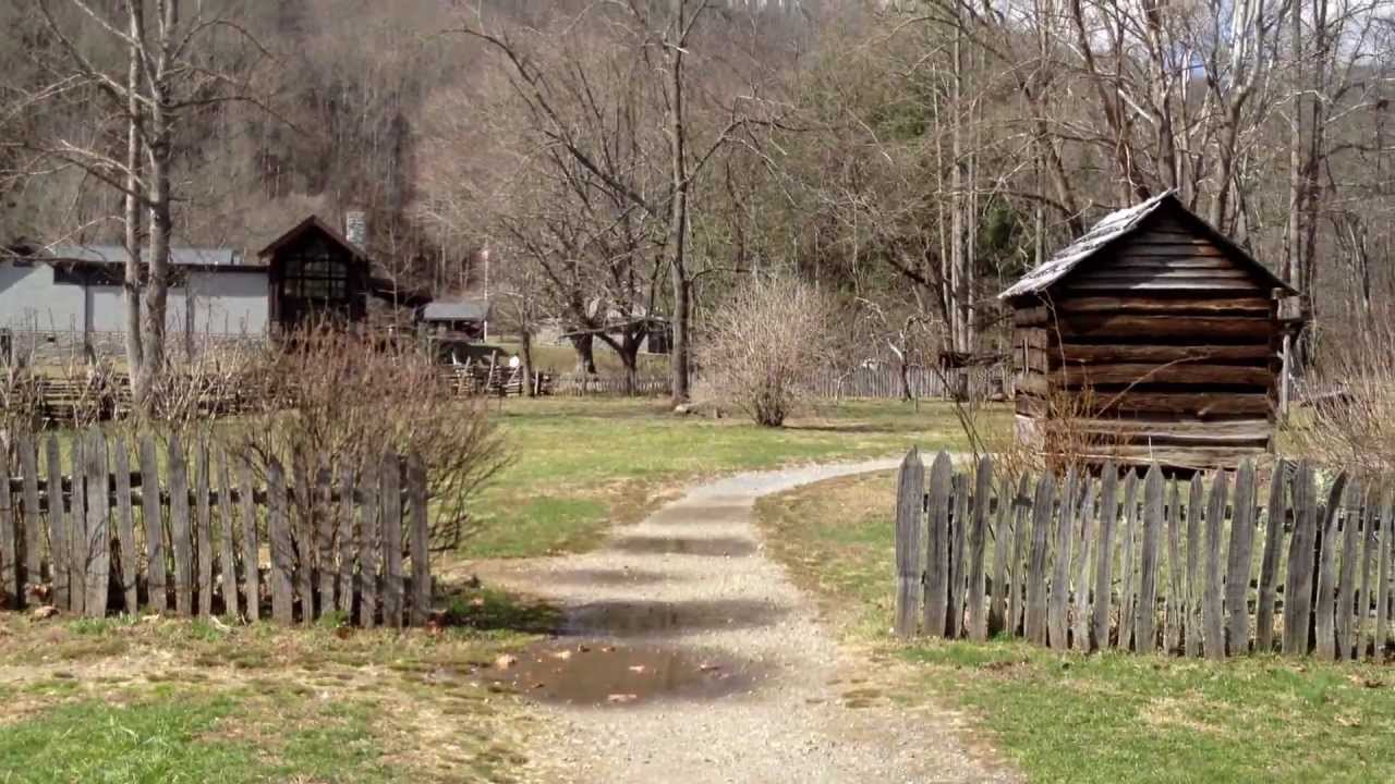 Mountain Farm Museum