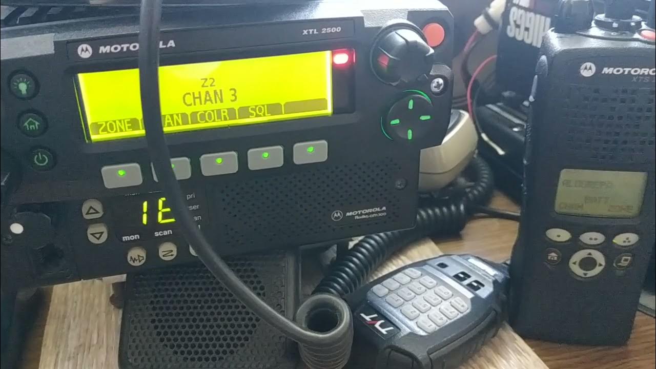 Motorola XTL2500 and XTS2500 YouTube
