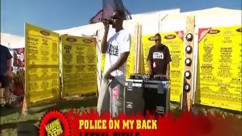Lethal Bizzle - Police On My Back (Live at Reading 2007)