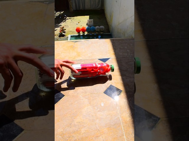 Yellow VS Red glass bottle